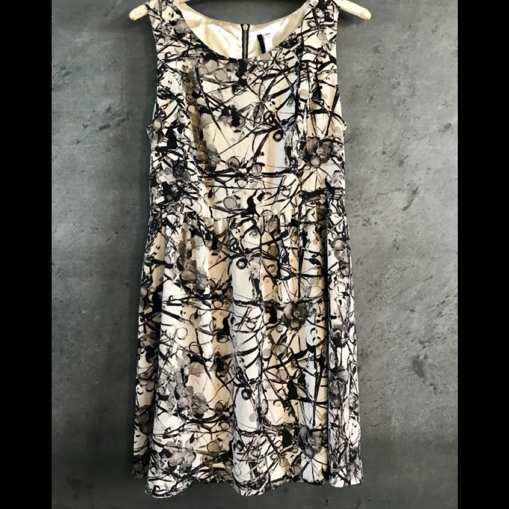 Kensie Black and White Dress